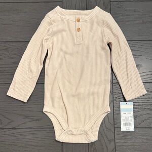 NWT- Cat & Jack baby Bodysuit